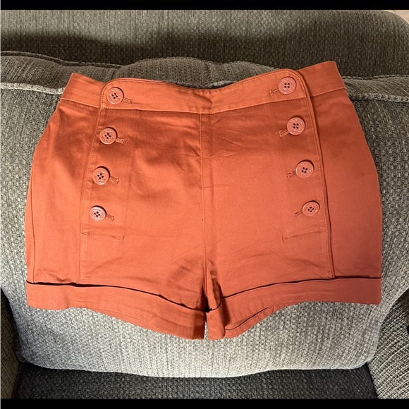Talulah High Rise Sailor Anchor Button Shorts Womans 4 - Picture 1 of 14